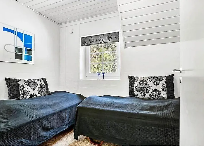 Дом отдыха 10603-ulfborg-baekbyvej-102