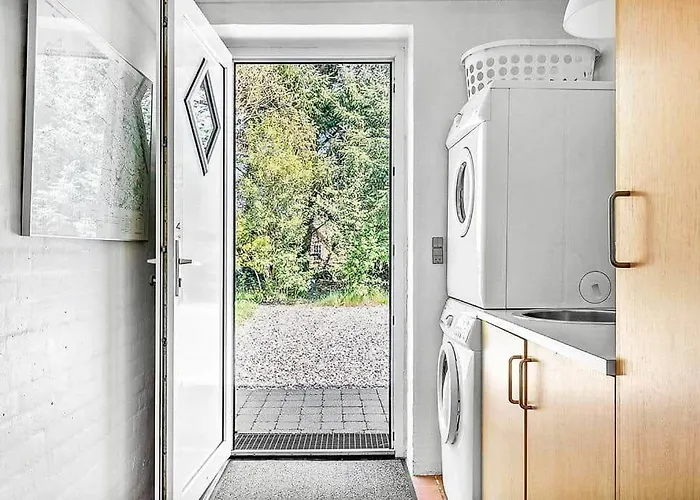 Дом отдыха 10603-ulfborg-baekbyvej-102 *